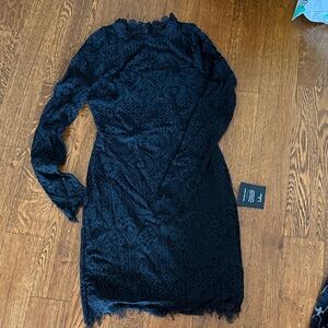 Lulu's Black Lace Long-Sleeve Sheath Dress